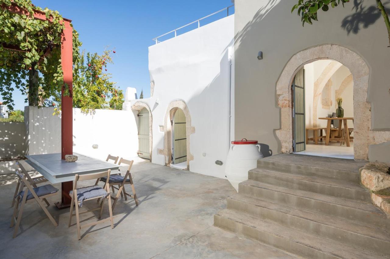 Tholos Cottage Sternai Ngoại thất bức ảnh