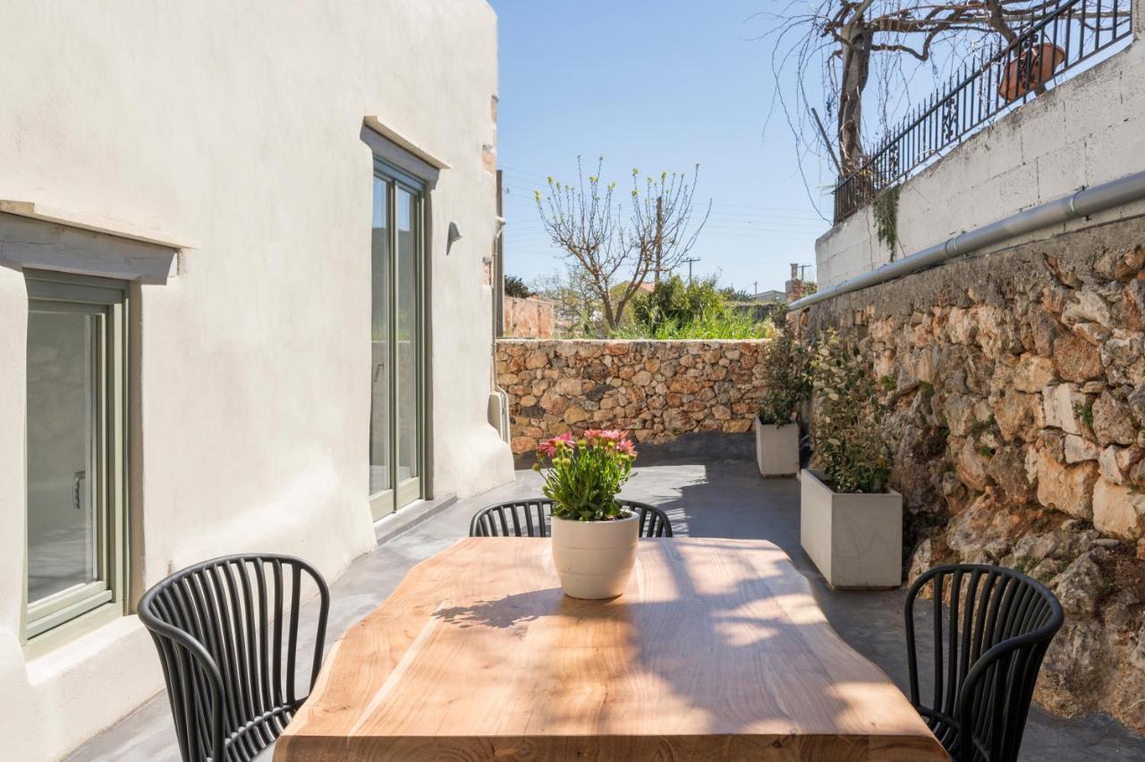 Tholos Cottage Sternai Ngoại thất bức ảnh